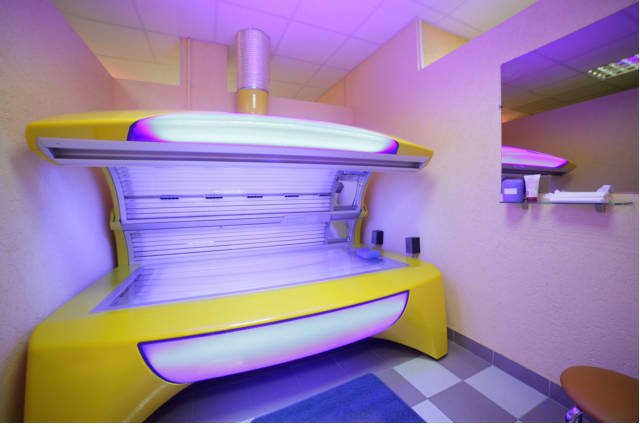 Solarium nie jest dla dzieci. Rzecznik Praw Dziecka chce całkowitego zakazu.