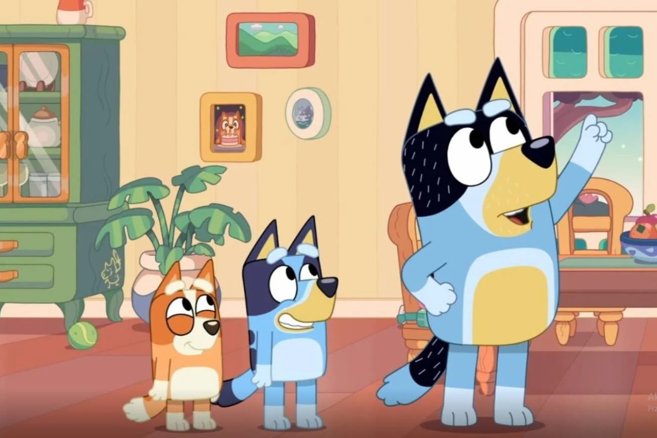Kadr z serialu animowanego "Bluey" Kadr z serialu animowanego "Bluey"