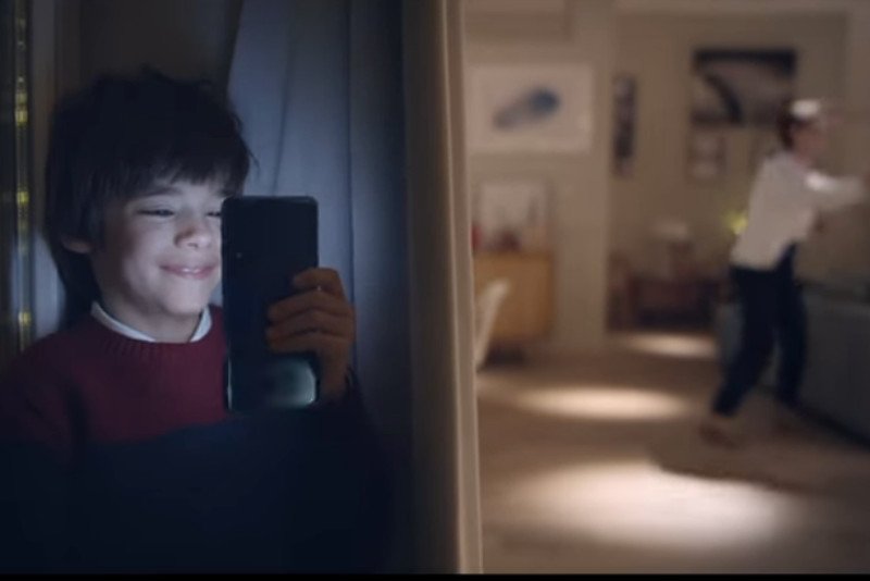 Świąteczna reklama T-Mobile.