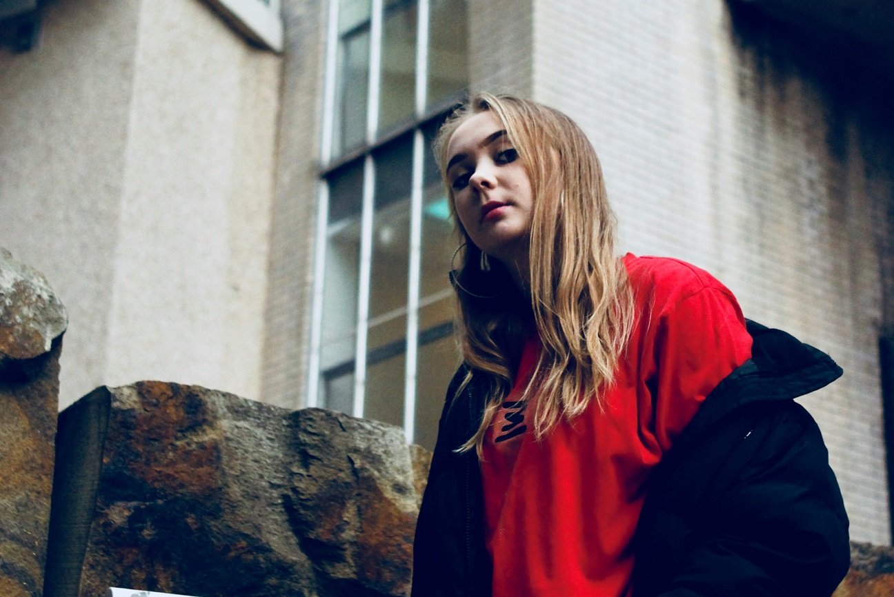 Wychowawczyni kolonijna: "Pokolenie nastolatków wyginie. Sytuacja z oknem najlepszym dowodem"