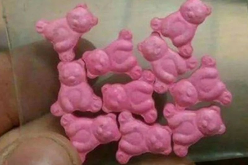 Groźne "słodycze"z ecstasy są dostępne dla polskich dzieci.
