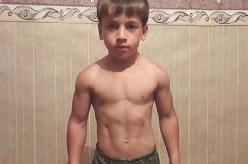 5-latek zrobił 4 tys. pompek