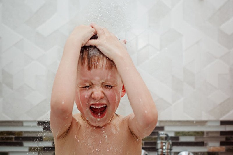 Kiedy dziecko jest gotowe samodzielnie brać prysznic?