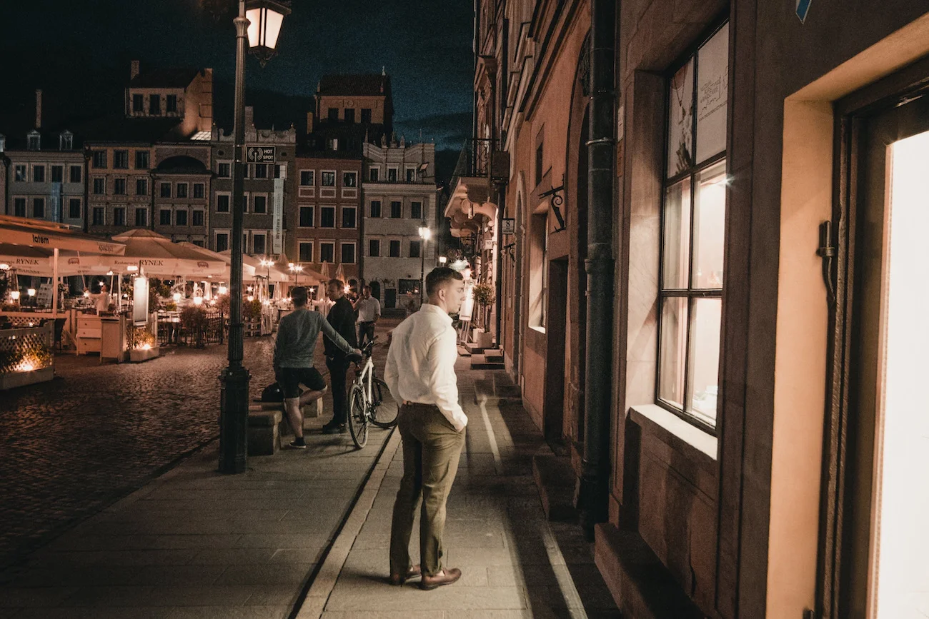 warszawska starówka nocą