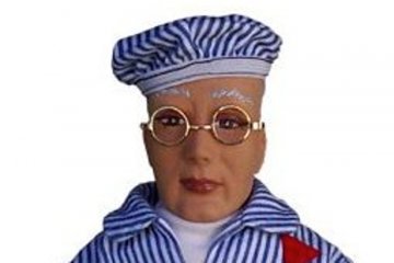 Maksymilian Kolbe - czy takie maskotki powinny mieć dzieci?
