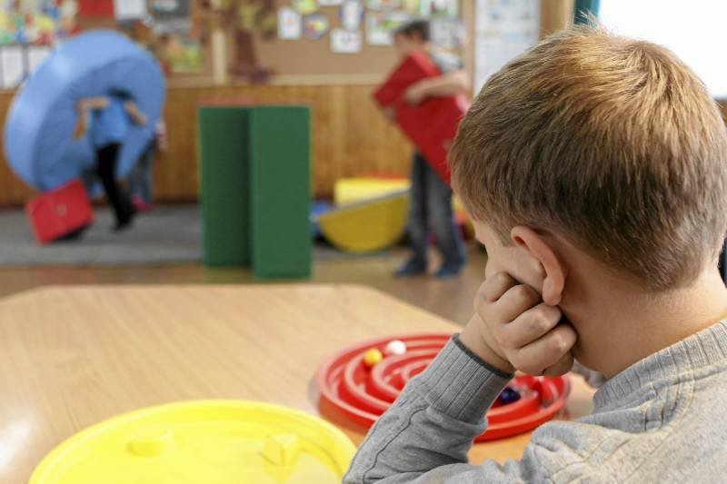 MEN o feriach zimowych 2021 - organizacja półkolonii w szkołach