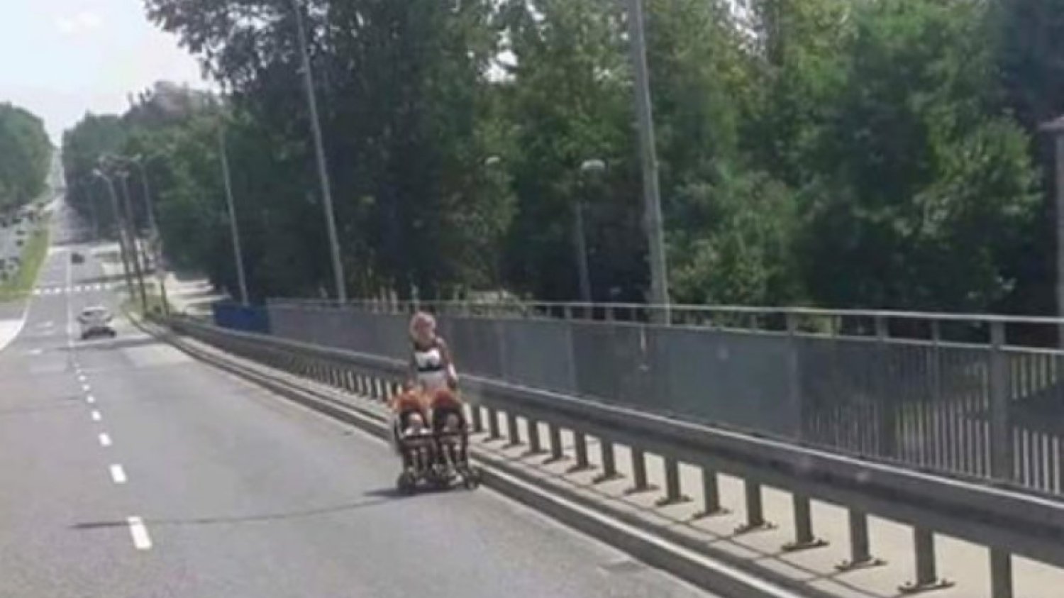 Jak w tej sytuacji miała poradzić sobie mama dwójki dzieci?