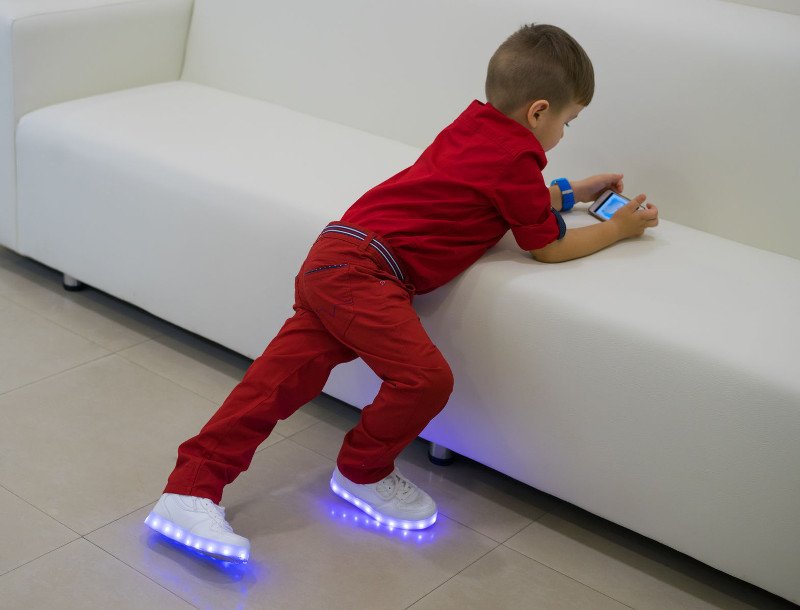 Dziecięce buty LED