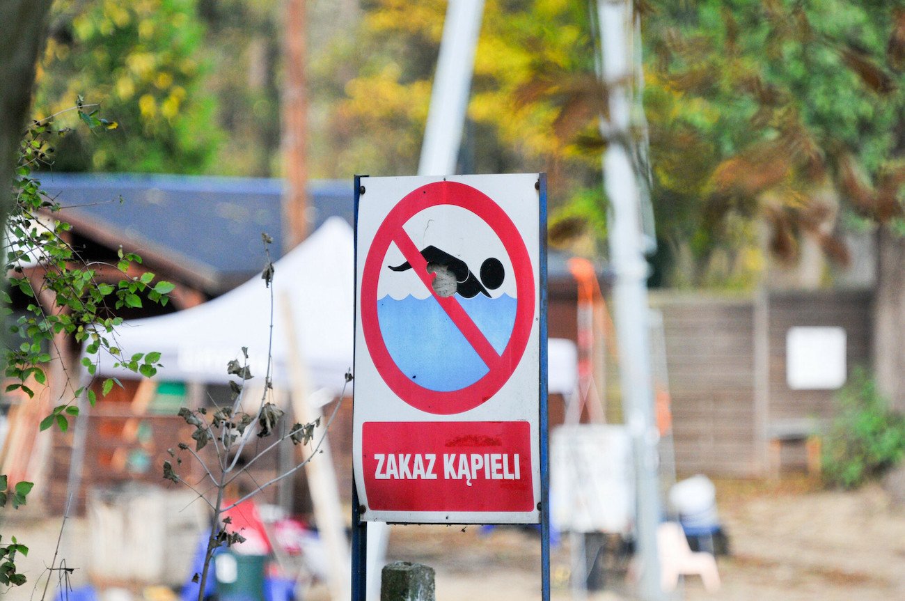zakaz kąpieli