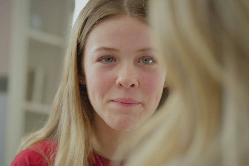 Tymi 5 zdaniami zaimponujesz swojemu nastolatkowi. Numer 2 zrobi z ciebie jego idolkę