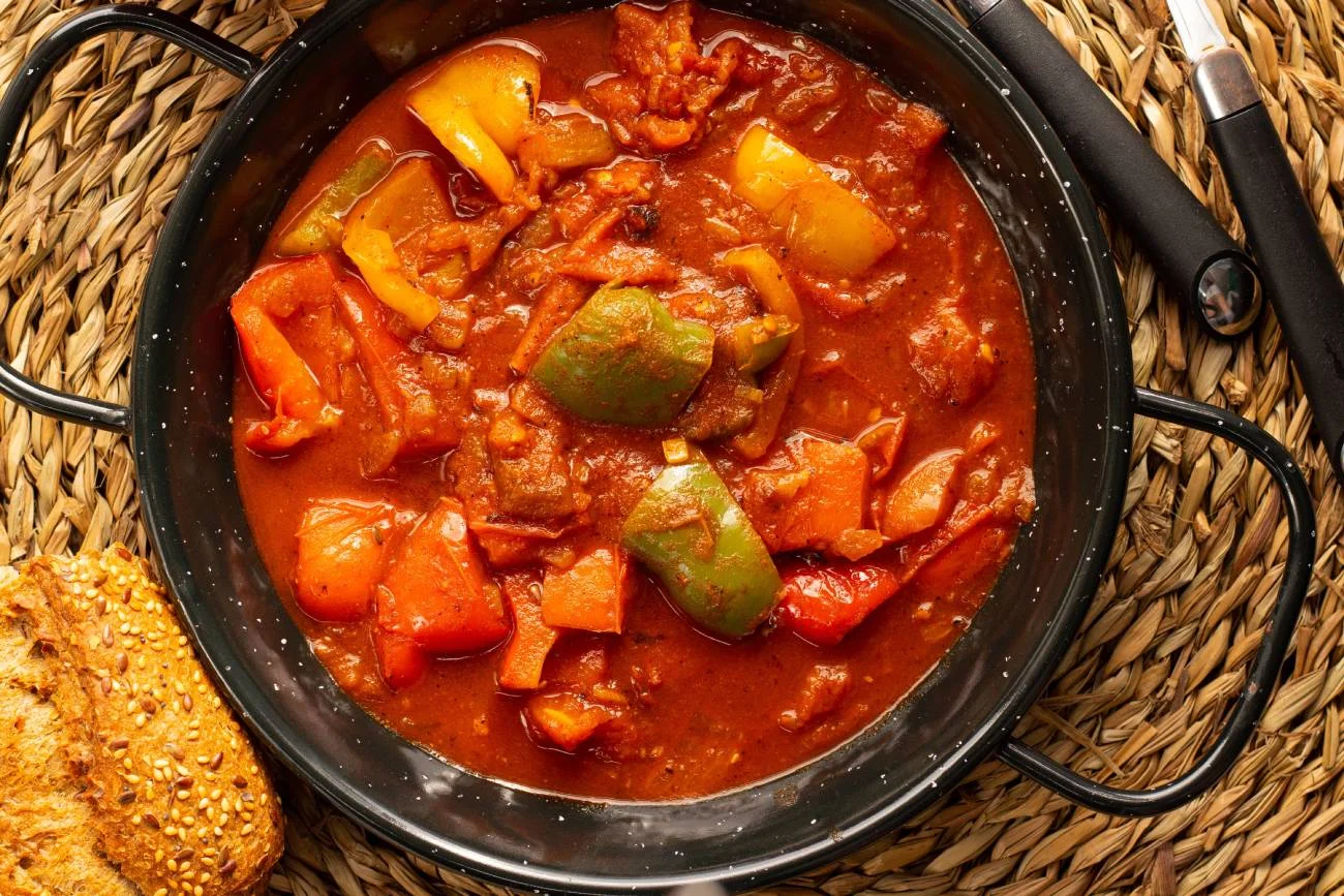 zagęszczenie sosu, jak zagęścić sos do makaronu, jak zagęścić sos do kaszy, zmiksowane warzywa, blender