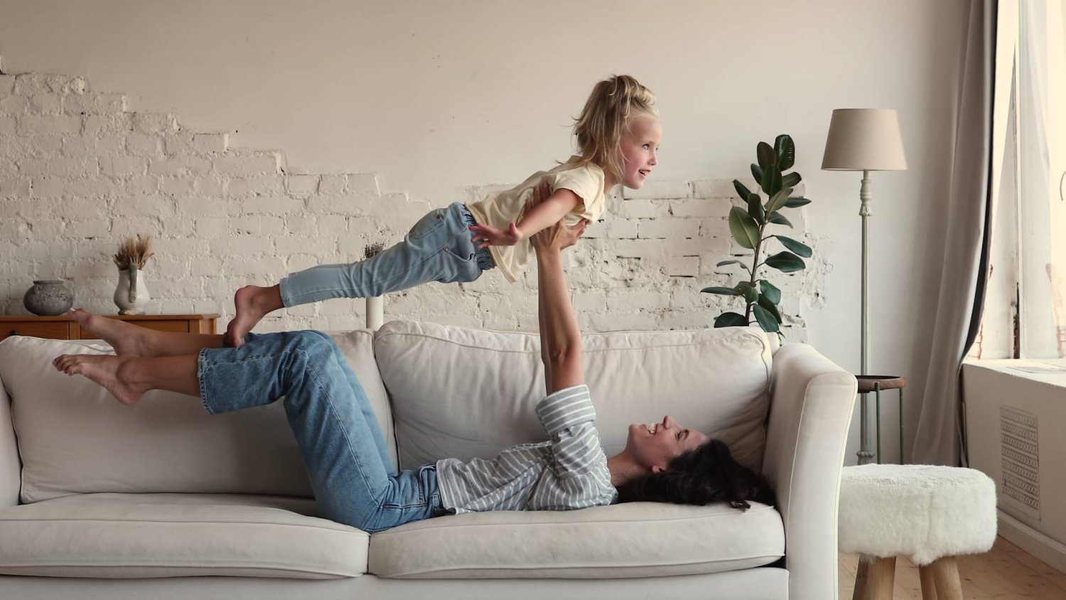 Dzieci rozregulowane po świętach – jak wrócić do rytmu bez krzyku? Moje sposoby na rutynę