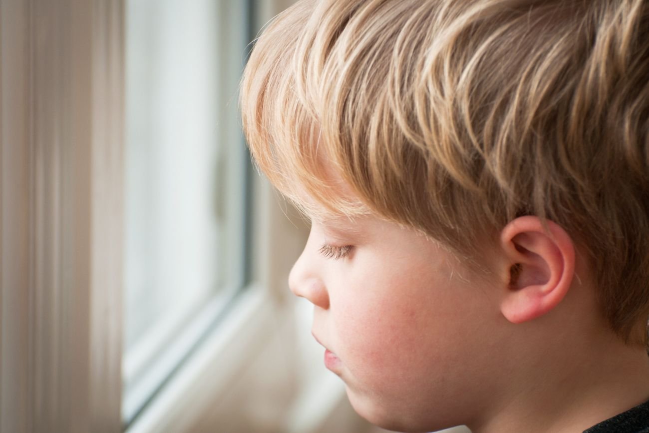 Paskudny nawyk, przez który wychowujemy pokolenie egoistów. Historia z urodzin dowodem