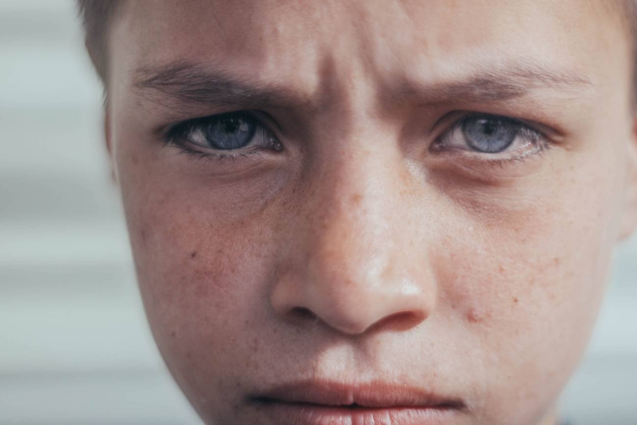 wyznaczanie granic, kod sms, pomoc rodziców, trudna sytuacja dla dziecka