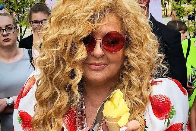 Czy dzieci mogą jeść lody o smaku alkoholu?