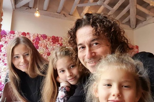 Na ogół toalety są dostępne tylko dla klientów