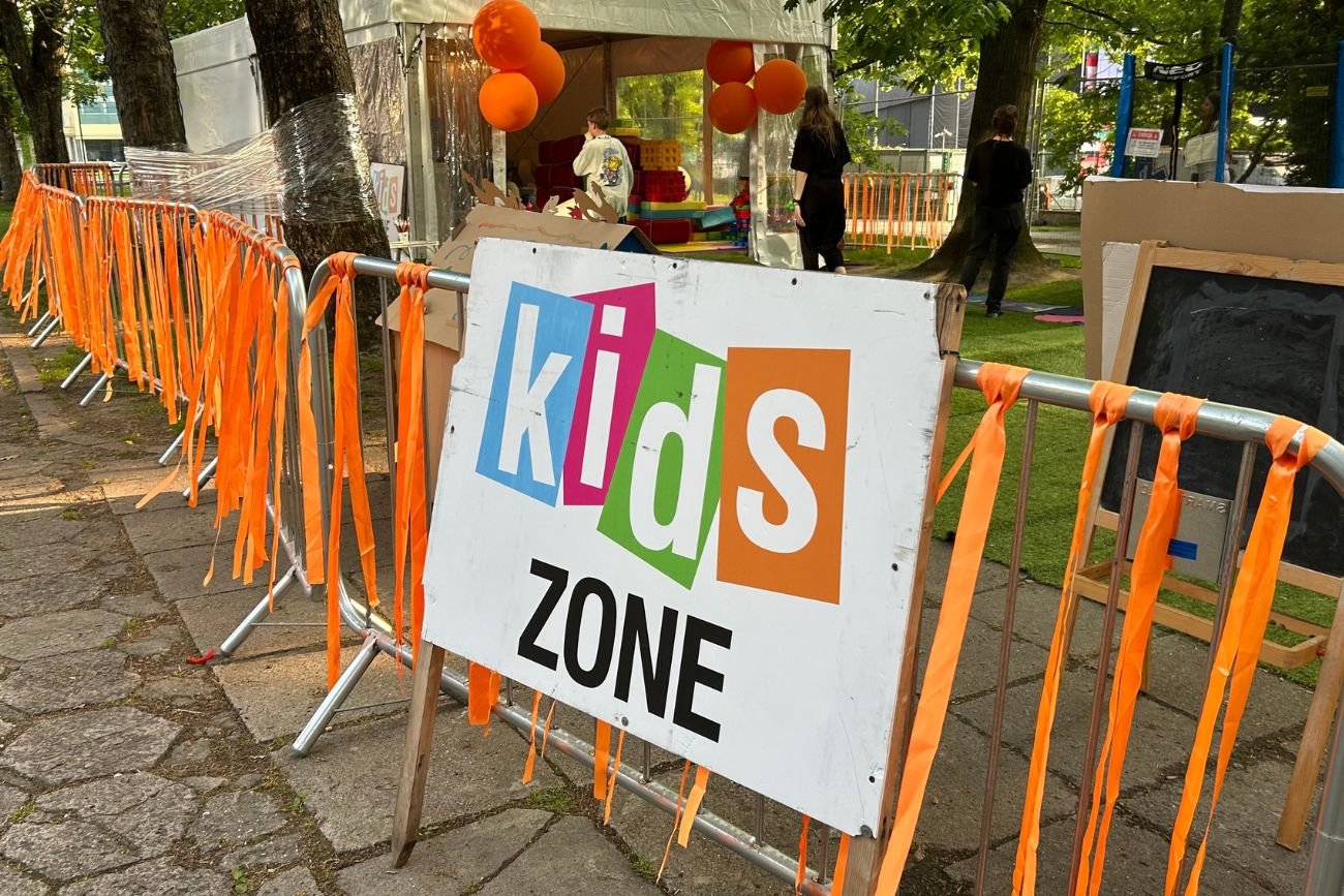 Dwa dni na planecie brokatu i wibrujących dźwięków. Na OWF każdy może poczuć się jak dziecko