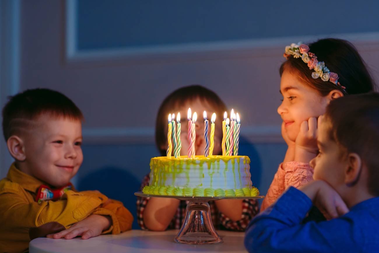 Nigdy nie zrobię urodzin w sali zabaw. Ten przedszkolny trend to sposób na oszczędność