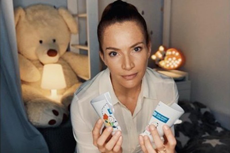 Potłuczony kubek jest symbolem "potłuczonej" rodziny - akcja #sklejamyrodziny porusza ważny problem