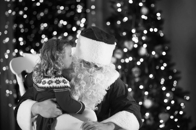 Spotkania z Mikołajami to dla dzieci emocjonująca chwila.