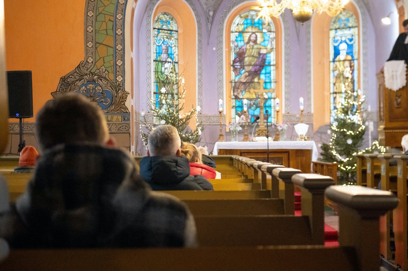"To imię jest nie do przyjęcia!" – warknął ksiądz, a nas wbiło w ławkę