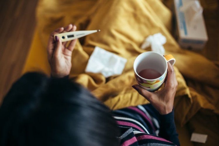 Gorączka powoli odchodzi w niepamięć. Blokuje się ją, jeszcze zanim wystąpi