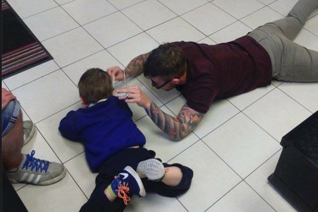 Fot. Screen z Facebooka / [url=https://www.facebook.com/photo.php?fbid=10208121043806464&set=a.2178506304813.138085.1311556622&type=3]James Williams[/url]