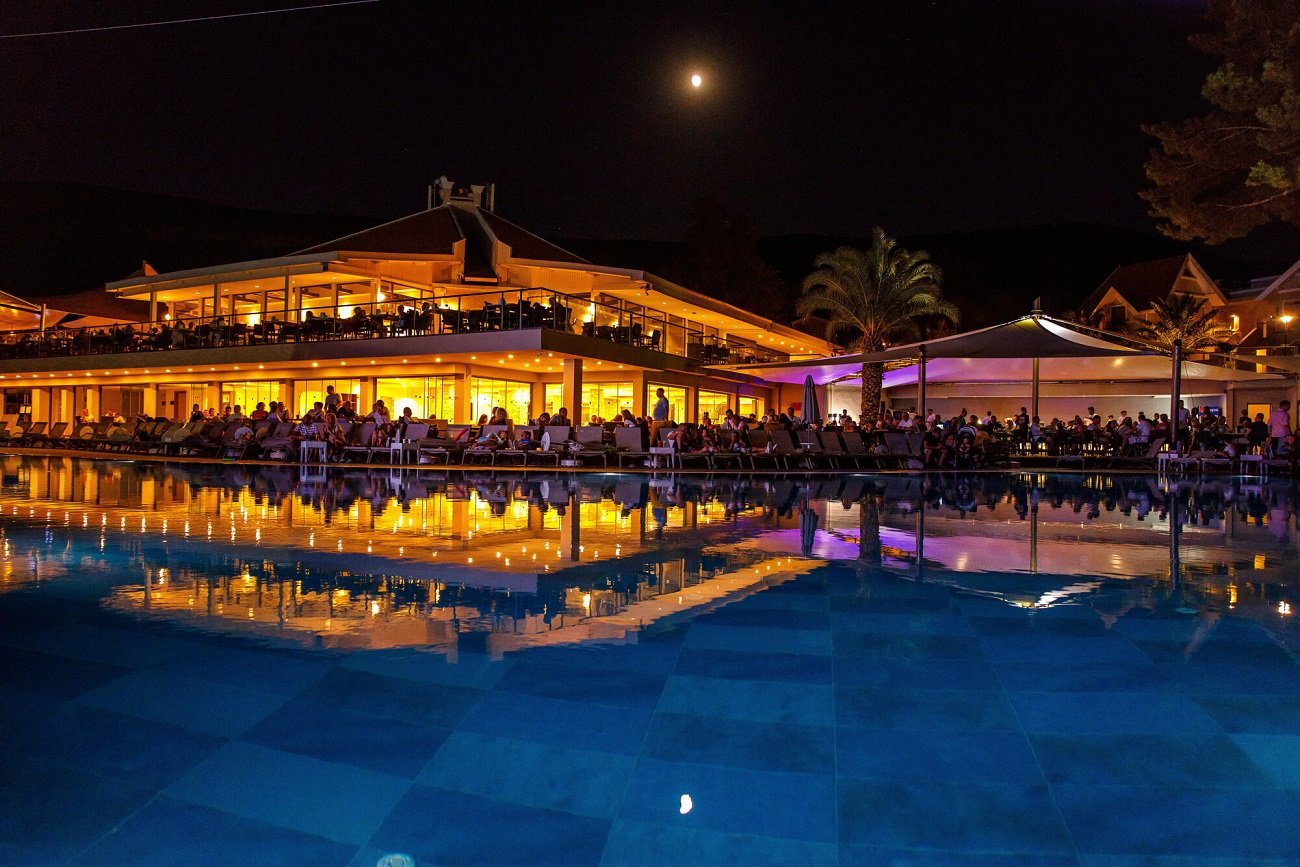 "Jadę na all inclusive do Egiptu, ale udaję, iż do pensjonatu nad Bałtyk. Mam istotny powód"