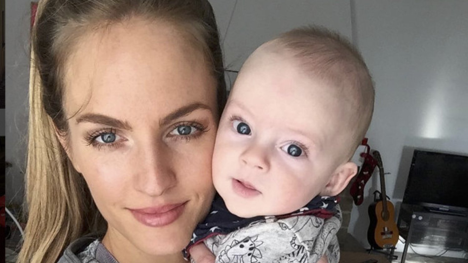 Choć nie jest lekko, Sarah się nie poddaje i czerpie z życia garściami