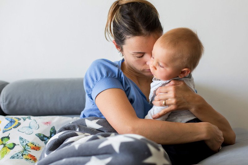 Jak leczyć katar u niemowlaka?