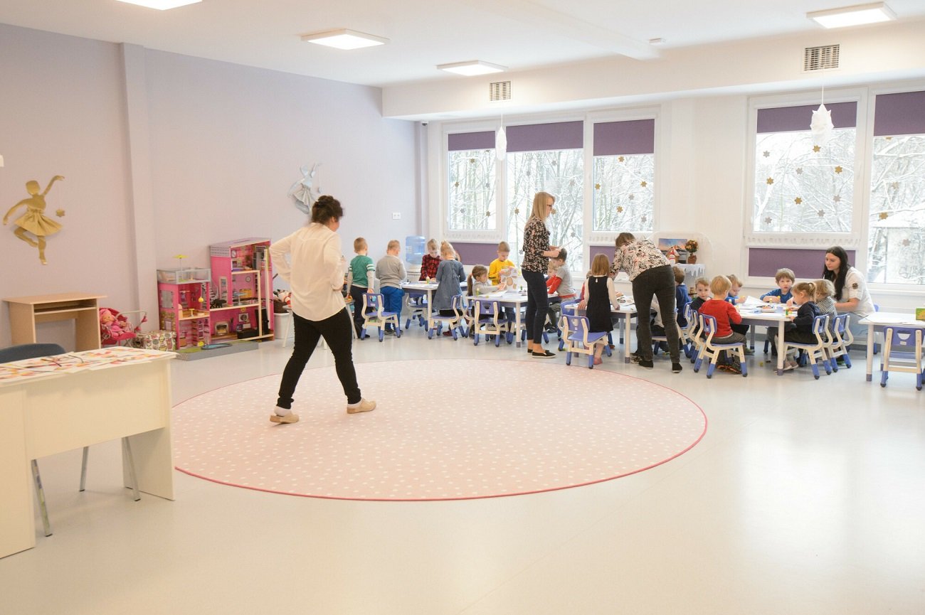 Do czego posuną się matki, by posłać chore dziecko do przedszkola? Zadziwiające sposoby