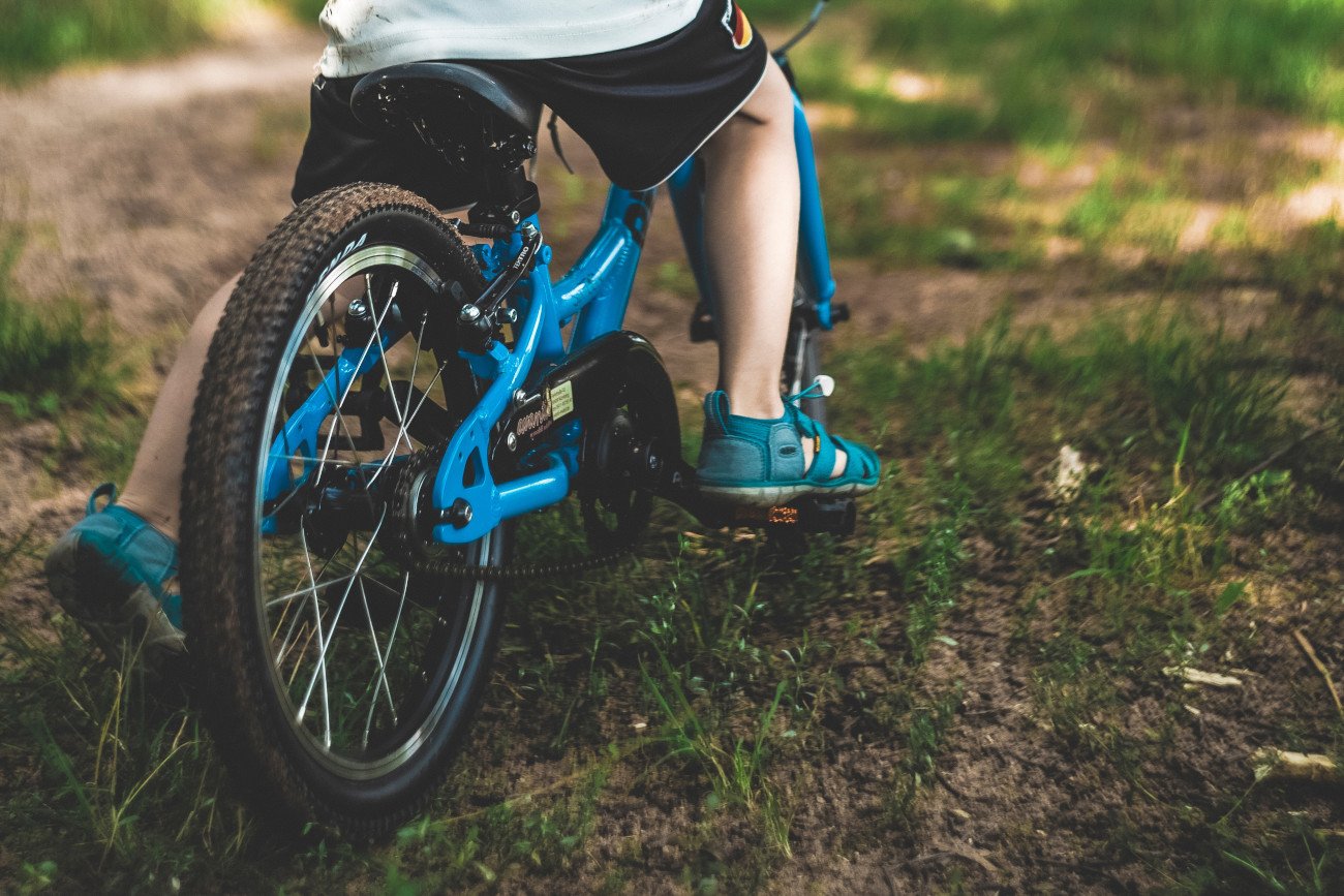 jazda na rowerze, rower dla dziecka, odwaga, nauka jazdy na rowerze