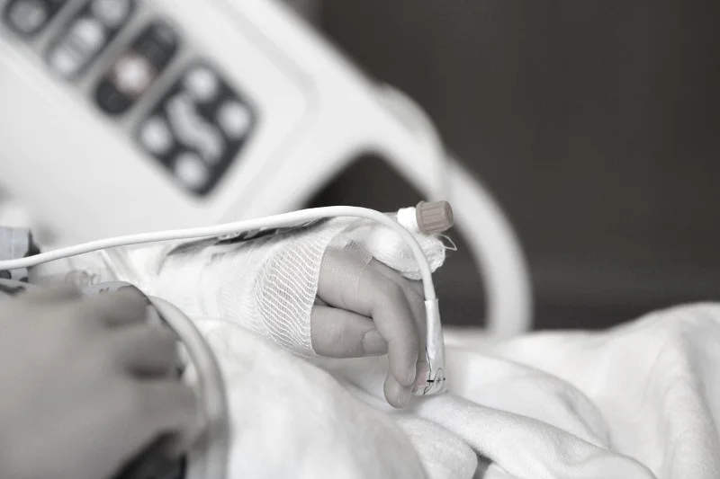Odmawianie rodzicom spędzenia ostatnich chwil z dzieckiem, jest brakiem ludzkich odruchów.
