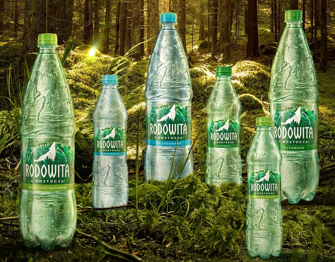Woda mineralna Rodowita z Roztocza jest dostępna w sklepach spożywczych w butelkach PET 1,5 l i 0,6 l, w wersji gazowanej i niegazowanej