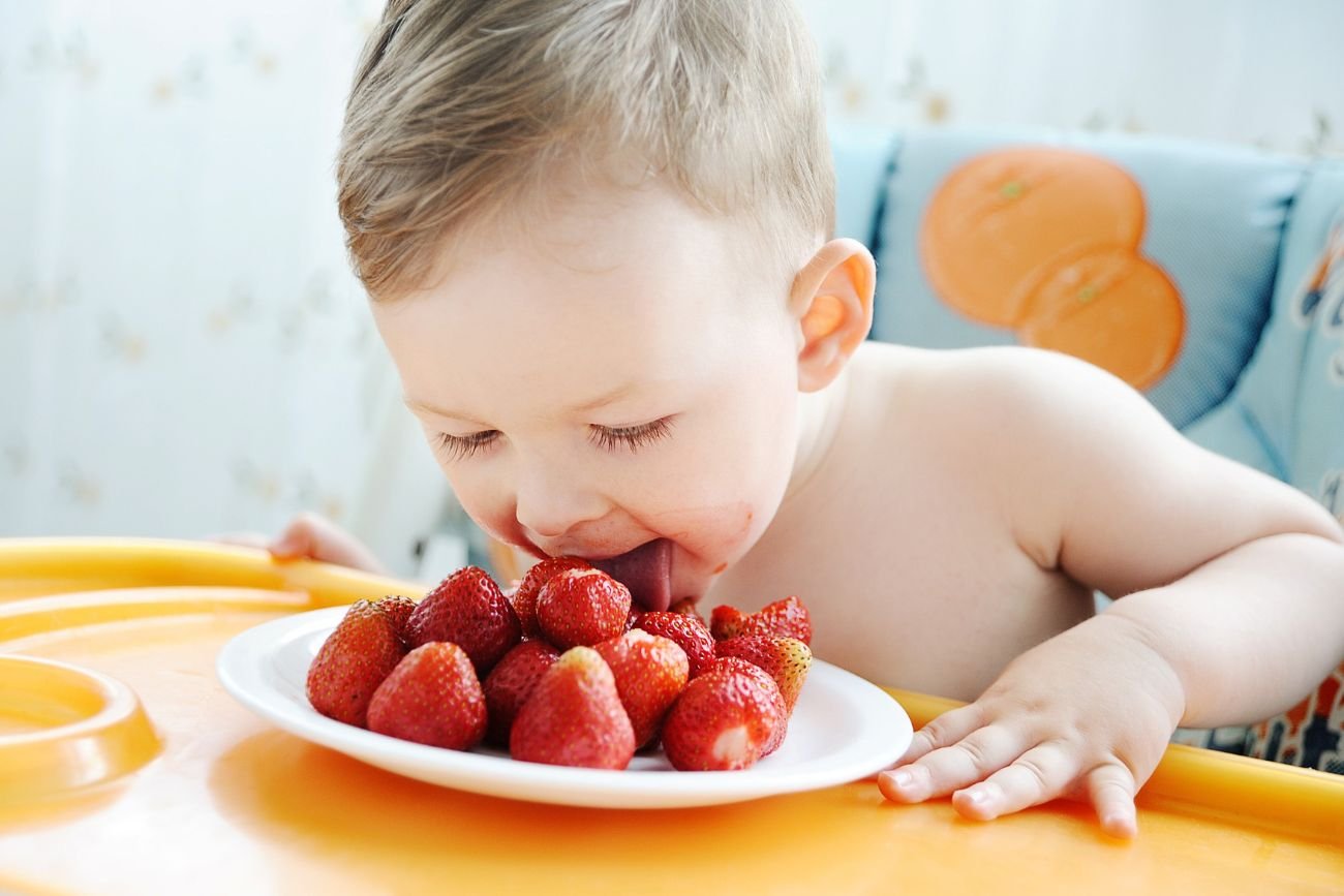 Uczulenie na truskawki może być groźne. Gdy zauważysz te objawy, dzwoń po karetkę