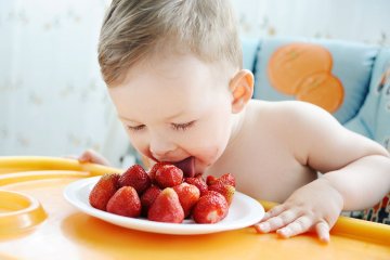 uczulenie na truskawki częściej występuje u dzieci