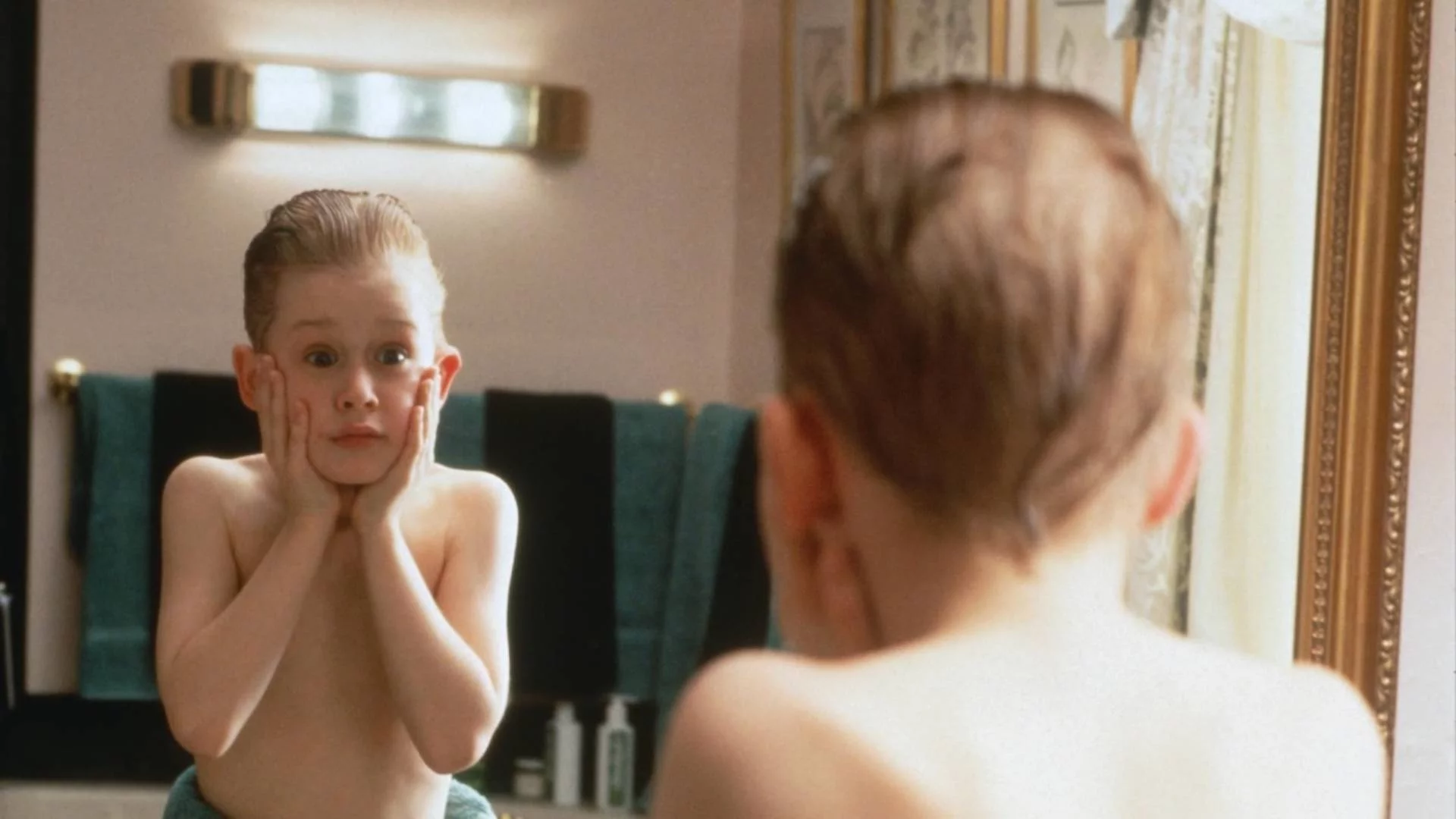 kadr z filmu "Kevin sam w domu"