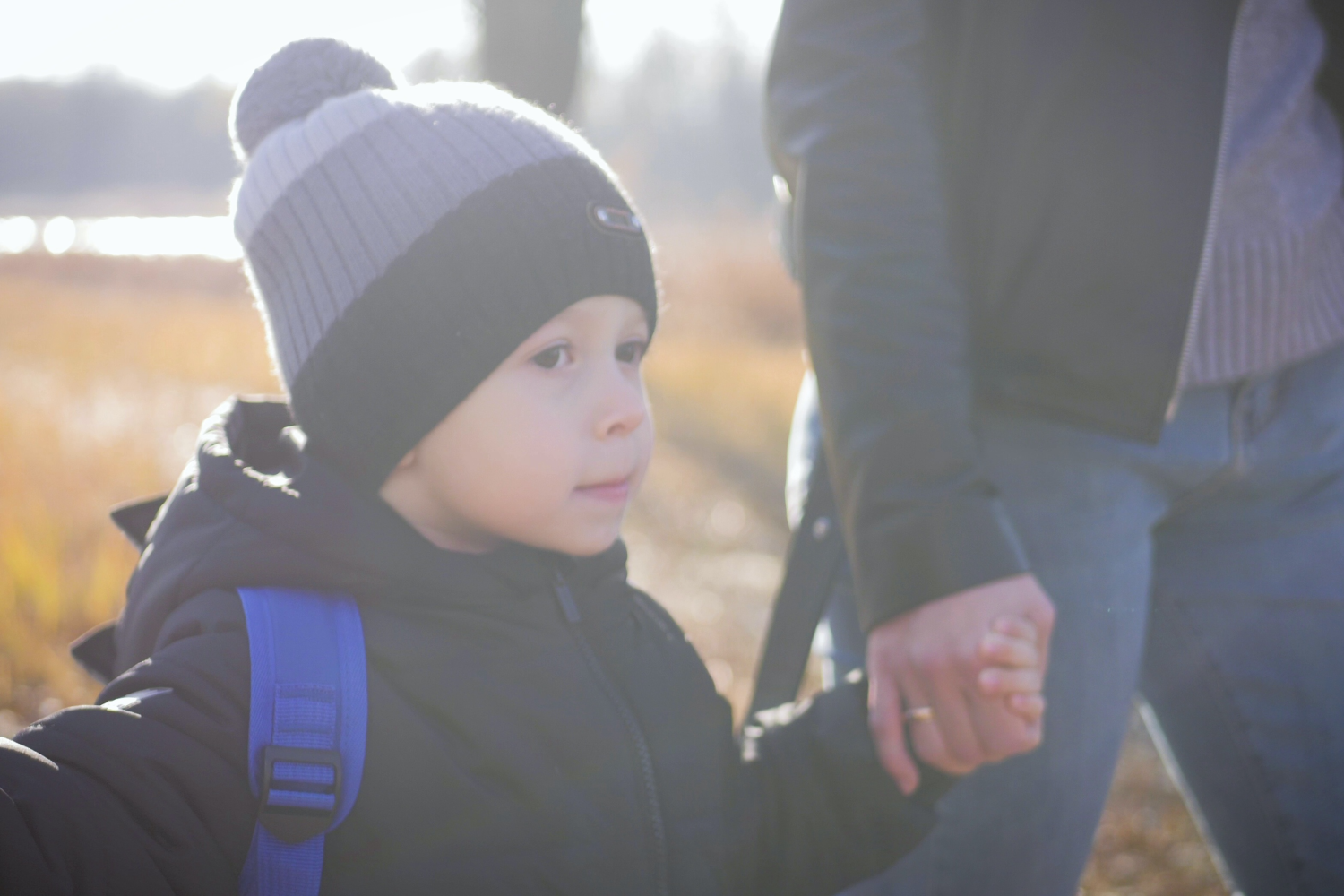 5 rzeczy, które rodzice słyszą jesienią w przedszkolnej szatni. Niektóre wyprowadzają z równowagi