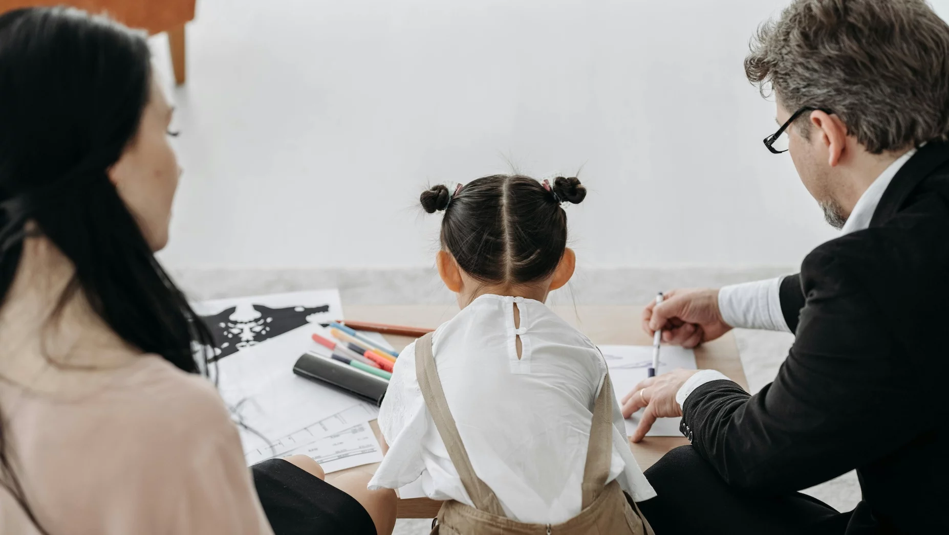 Szukanie przedszkola traktują jak konkurs na najlepszego rodzica. Kulisy rekrutacji w Polsce