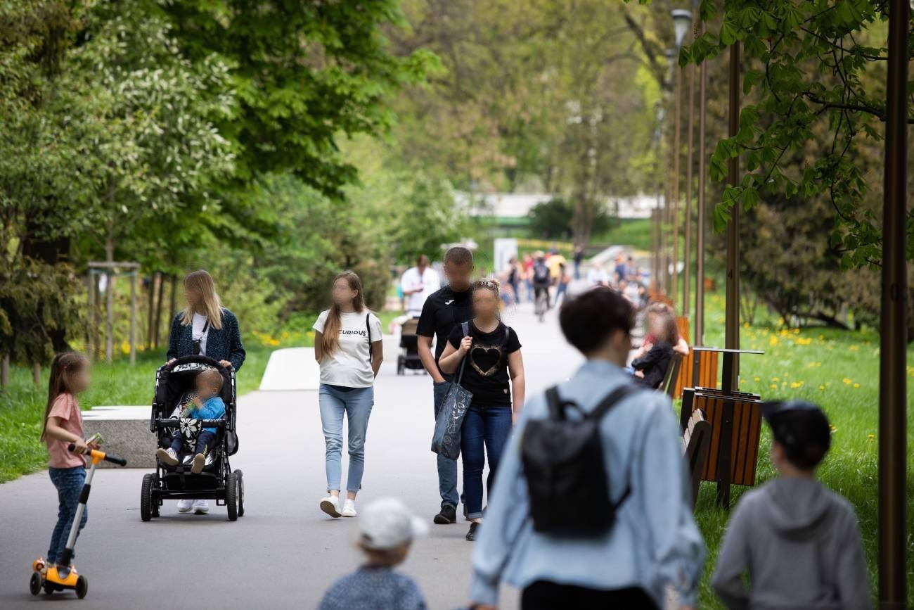 Z lukru przechodzimy od razu w smołę. Rodzice w Polsce wpadają z jednej skrajności w drugą