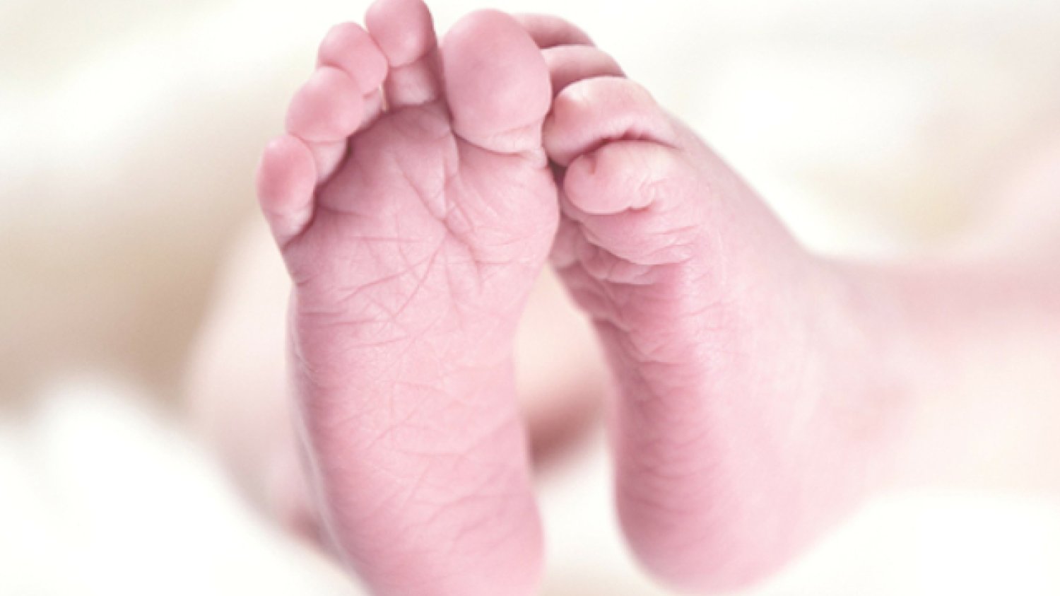 Fot. Pixabay / [url=https://pixabay.com/pl/baby-dziesi%C4%99%C4%87-ma%C5%82ych-noworodka-256857/] Rainer_Maiores [/url] / [url=https://pixabay.com/pl/service/terms/#usage] CC0 Public Domain [/url]