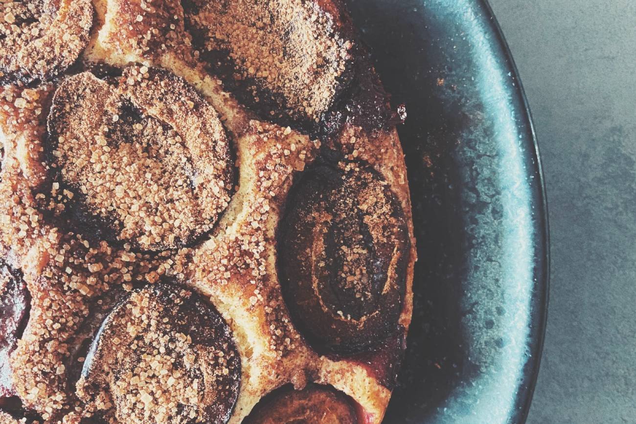 śliwki, ciasto ze śliwkami, ciasto śliwkowe z kruszonką