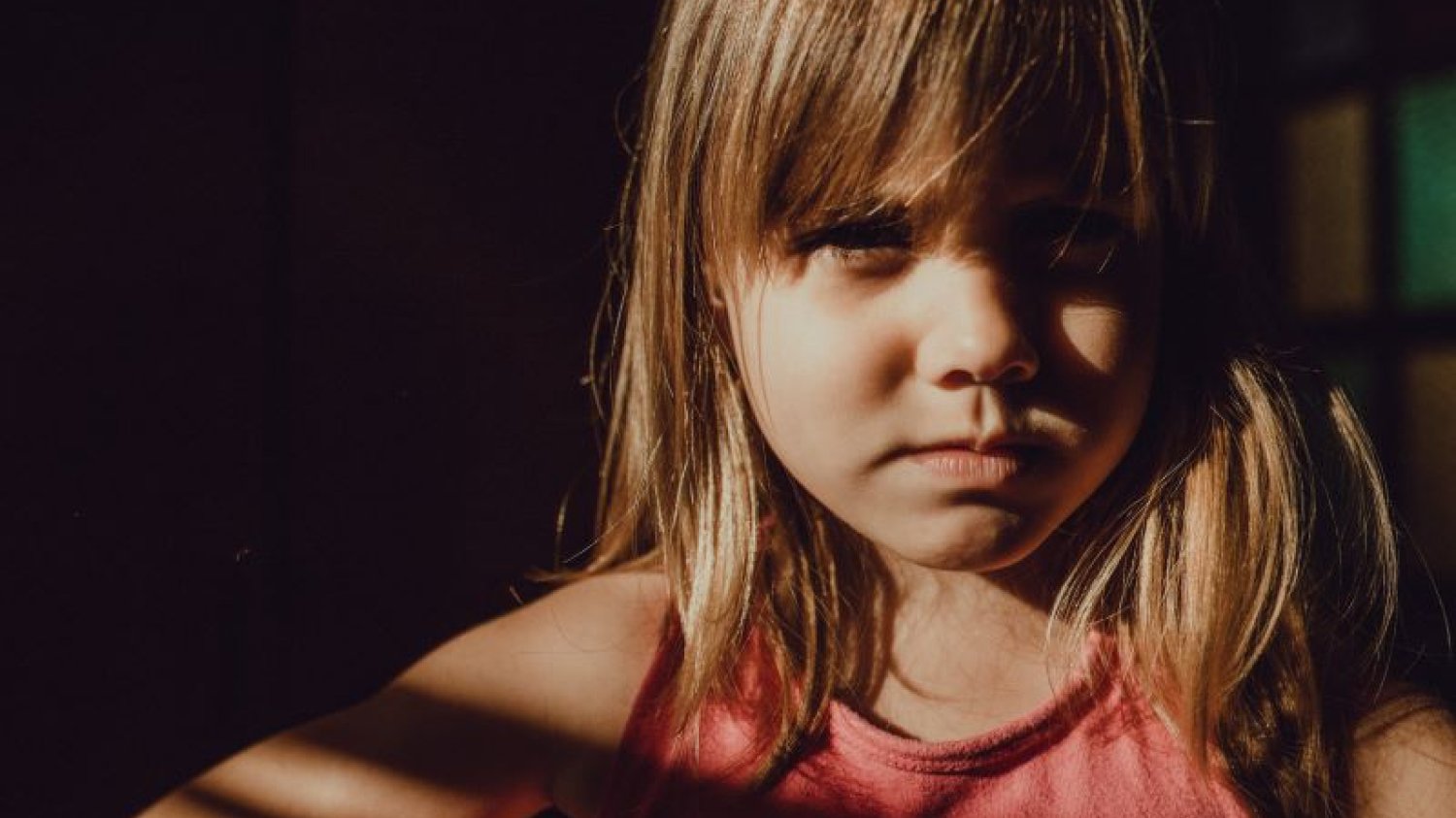 Jeśli twoje dziecko jest zuchwałe lub uparte, nie "temperuj" go na siłę