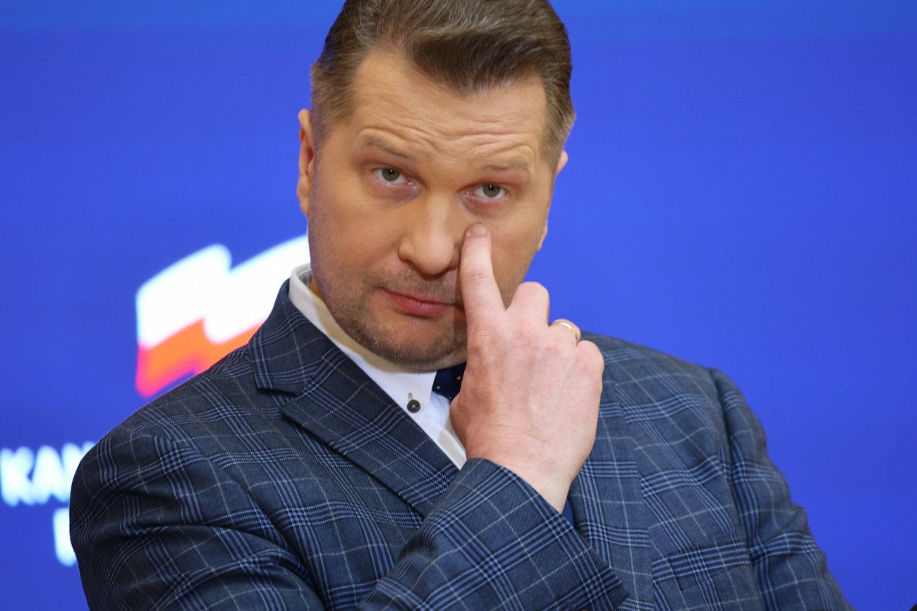 przemysław czarnek, podręcznik hit, pedofilia