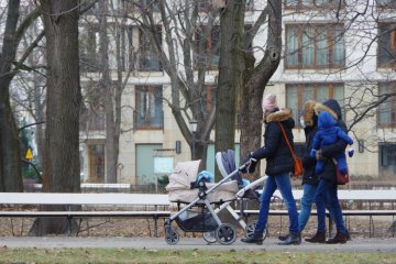 500 plus, rodzina 500 plus, waloryzacja 500 plus, ile warte jest 500 plus, podwyżka 500 plus, pieniądze na dziecko, pieniądze dla rodziców