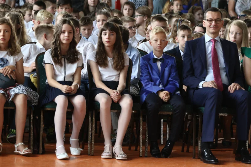 Kiedy dzieci pójdą do szkoły? Kiedy dzieci pójdą do szkoły?