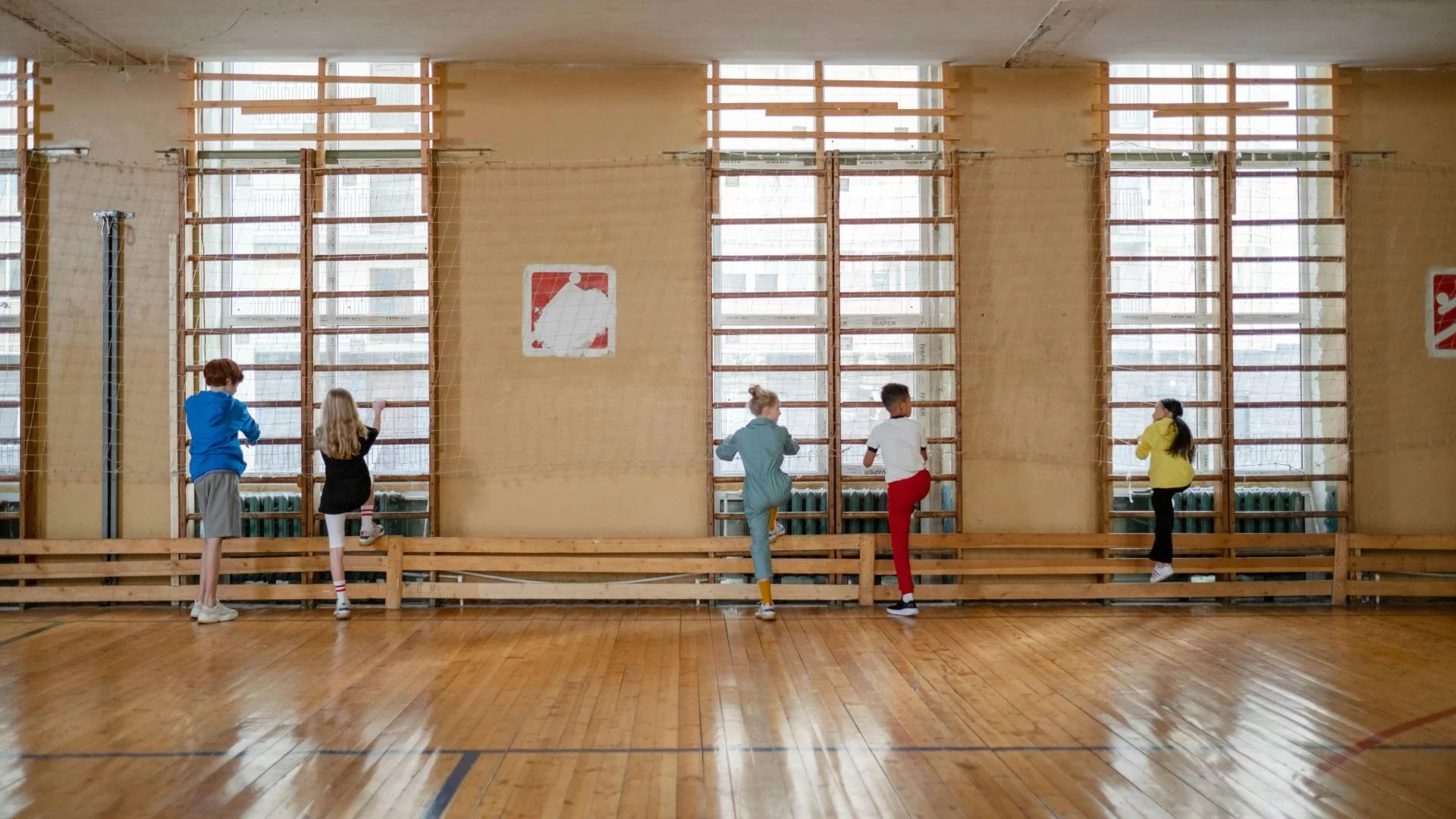 Dzieci dziś nie umieją biegać, skakać, łapać piłki. Resort sportu chce pilnych zmian