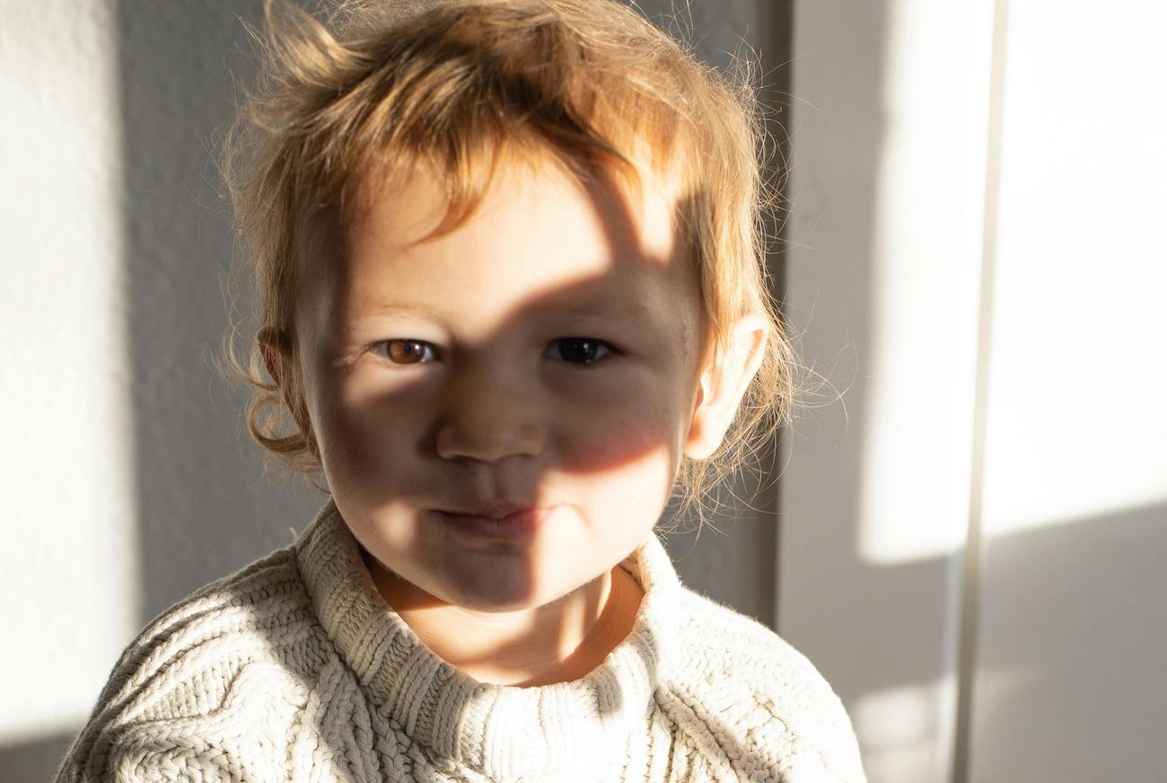 6 sygnałów, iż maluch widzi więcej, niż ci się wydaje. Drugi rozkłada dorosłych na łopatki