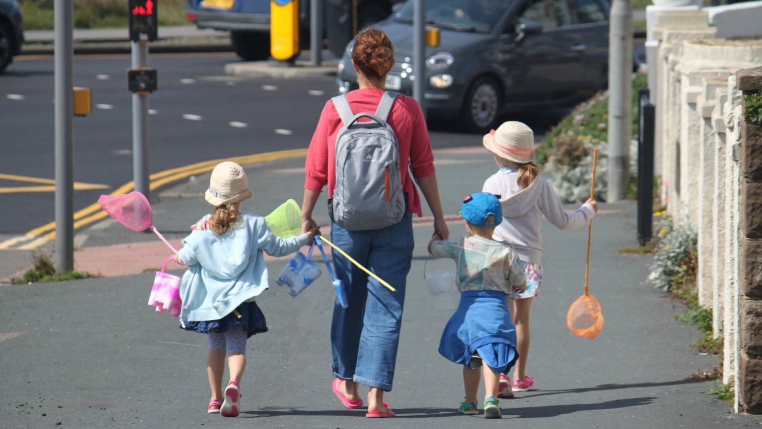 ZUS ostrzega rodziców przed błędem w 800 plus. "Majowa pułapka" zablokuje pieniądze do wakacji