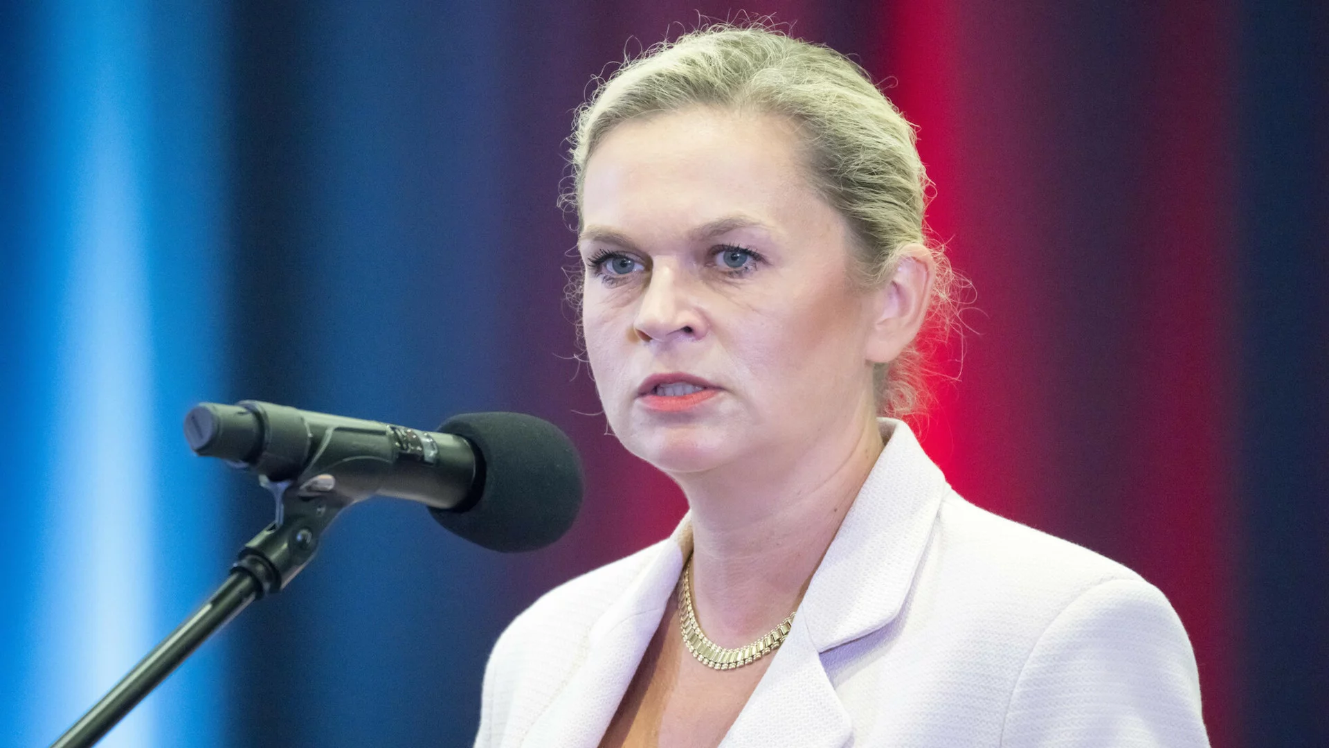 Nauczyciele dostaną długo wyczekiwane pieniądze. Oto kwota nowej odprawy emerytalno-rentowej